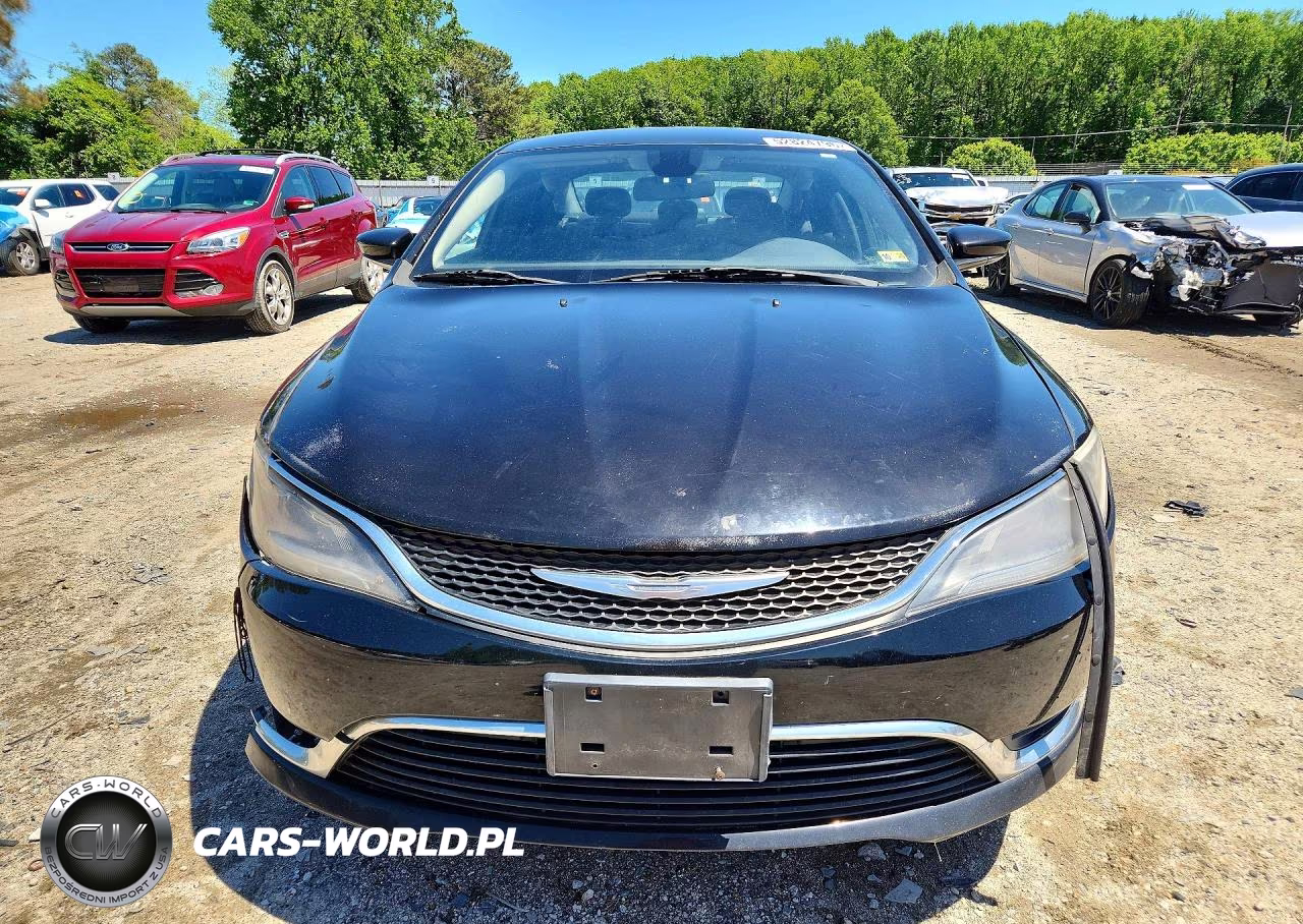 2015 Chrysler 200 Limited VIN:1C3CCCAB2FN576436 - 5