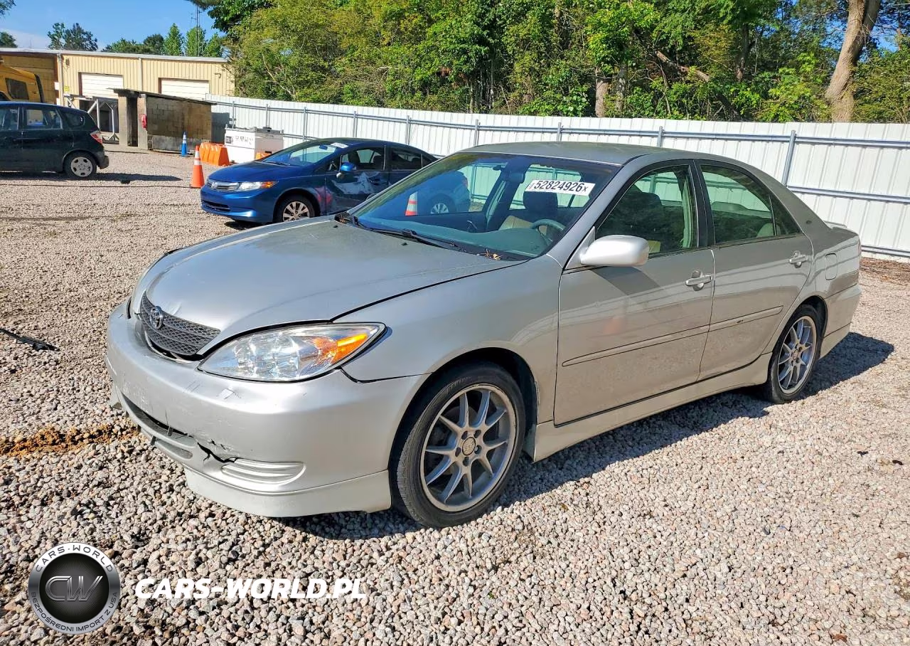 2004 Toyota Camry Le