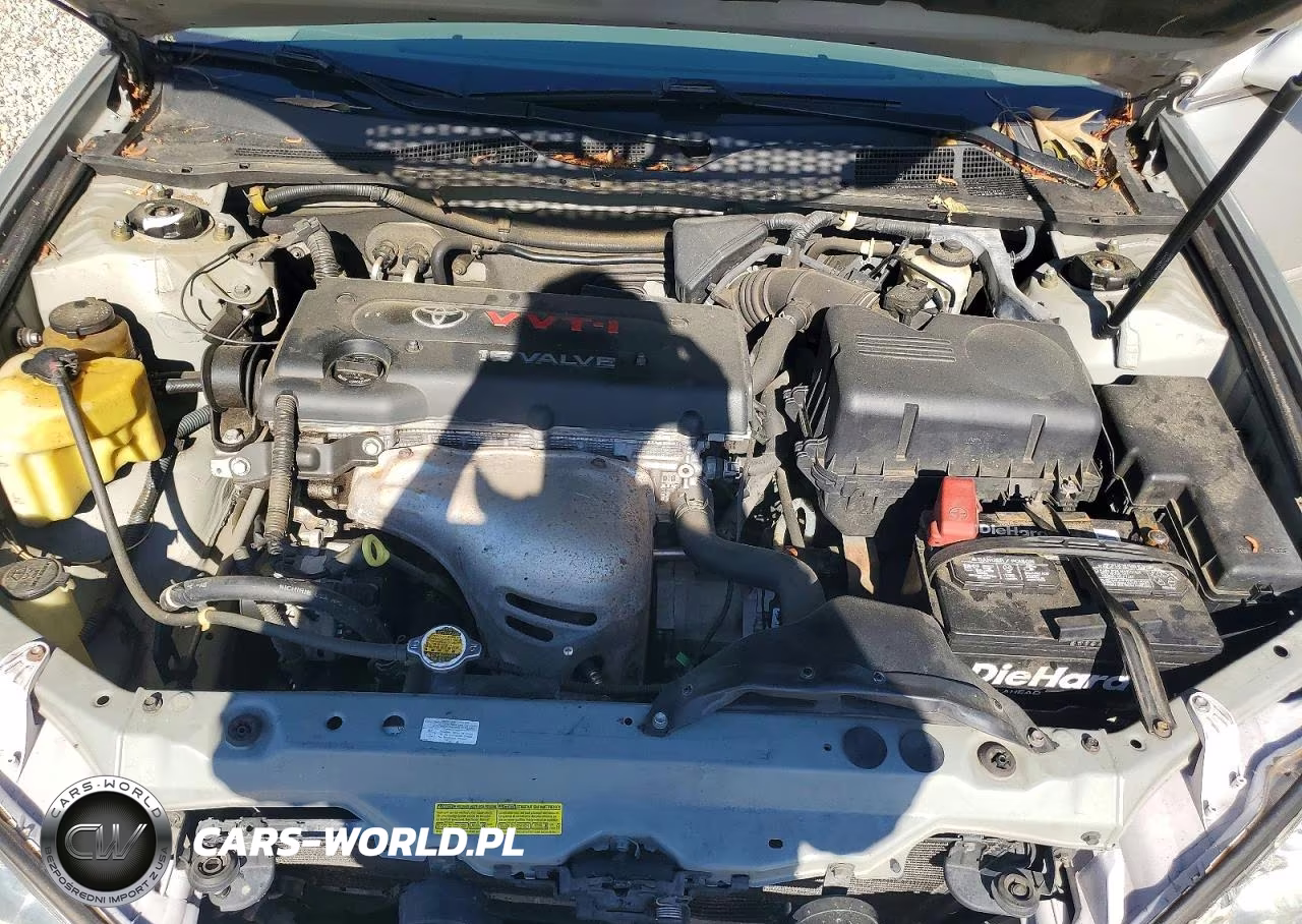 2004 Toyota Camry Le VIN:4T1BE32KX4U812913 - 11