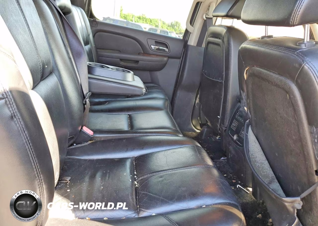 2007 Chevrolet Avalanche C1500 VIN:3GNEC12087G235968 - 10