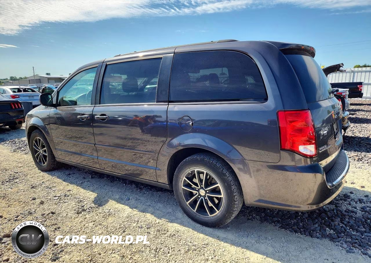 2017 Dodge Grand Caravan Gt VIN:2C4RDGEG5HR716324 - 2