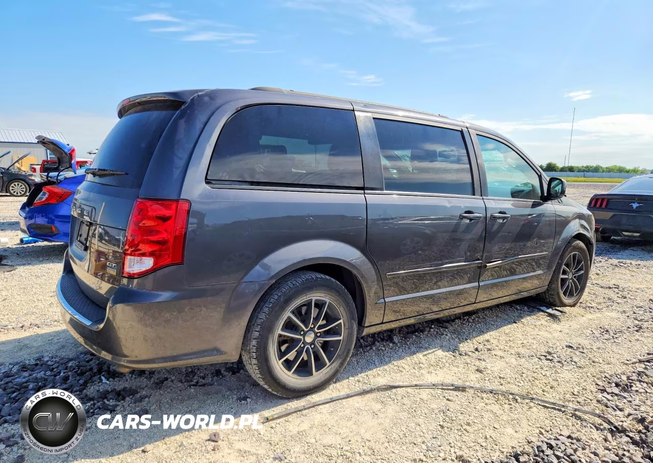 2017 Dodge Grand Caravan Gt VIN:2C4RDGEG5HR716324 - 3