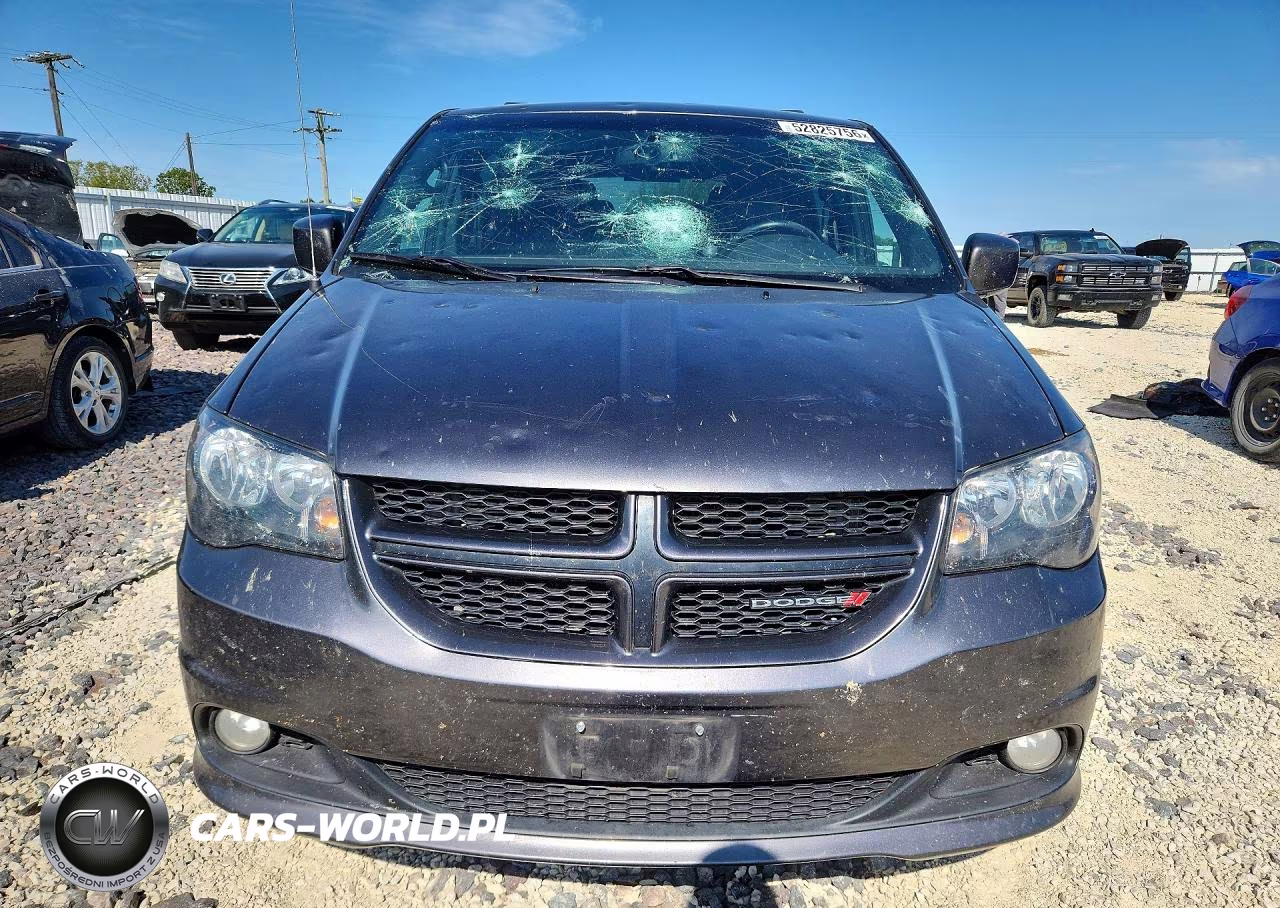 2017 Dodge Grand Caravan Gt VIN:2C4RDGEG5HR716324 - 5