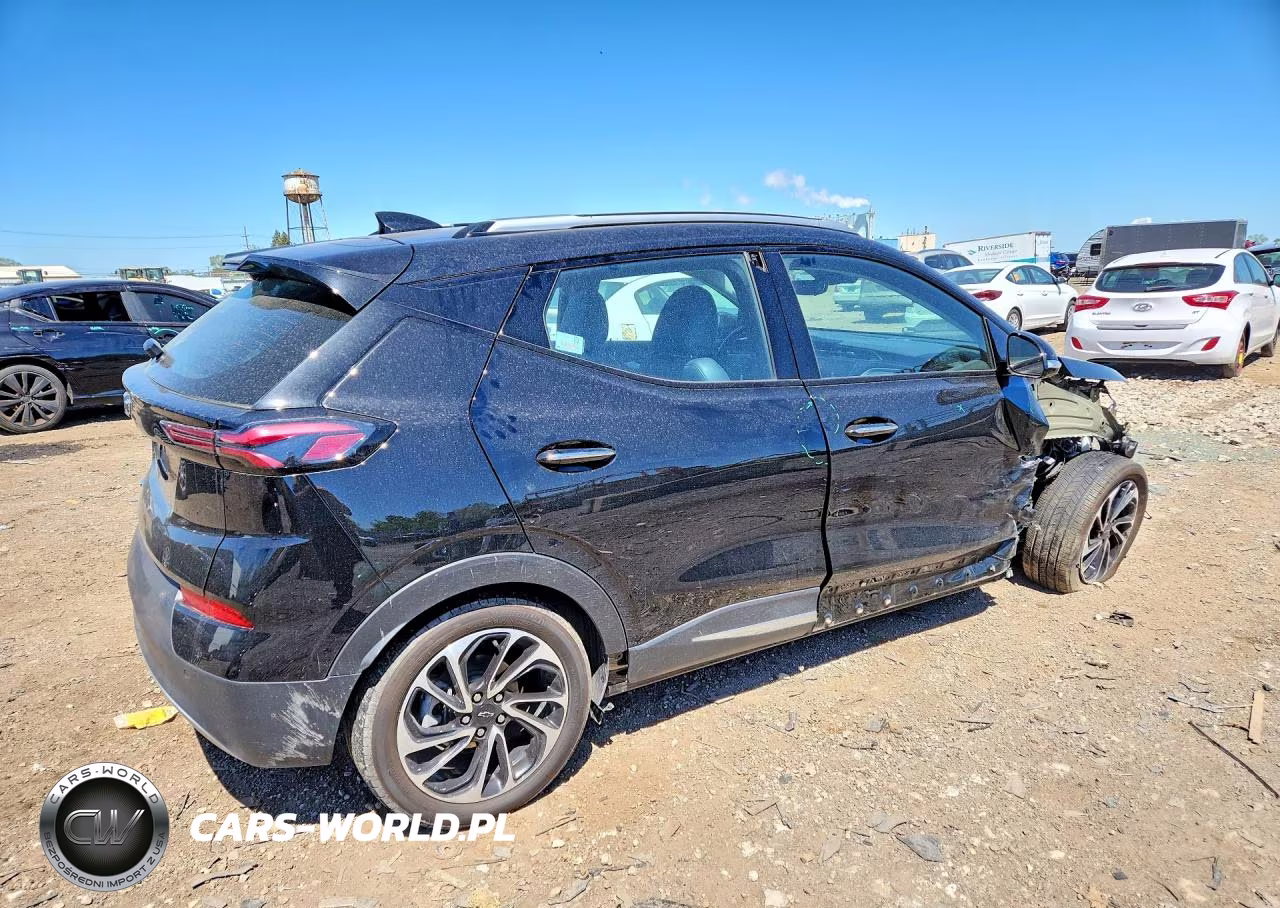 2022 Chevrolet Bolt Euv Premier VIN:1G1FZ6S04N4104435 - 3