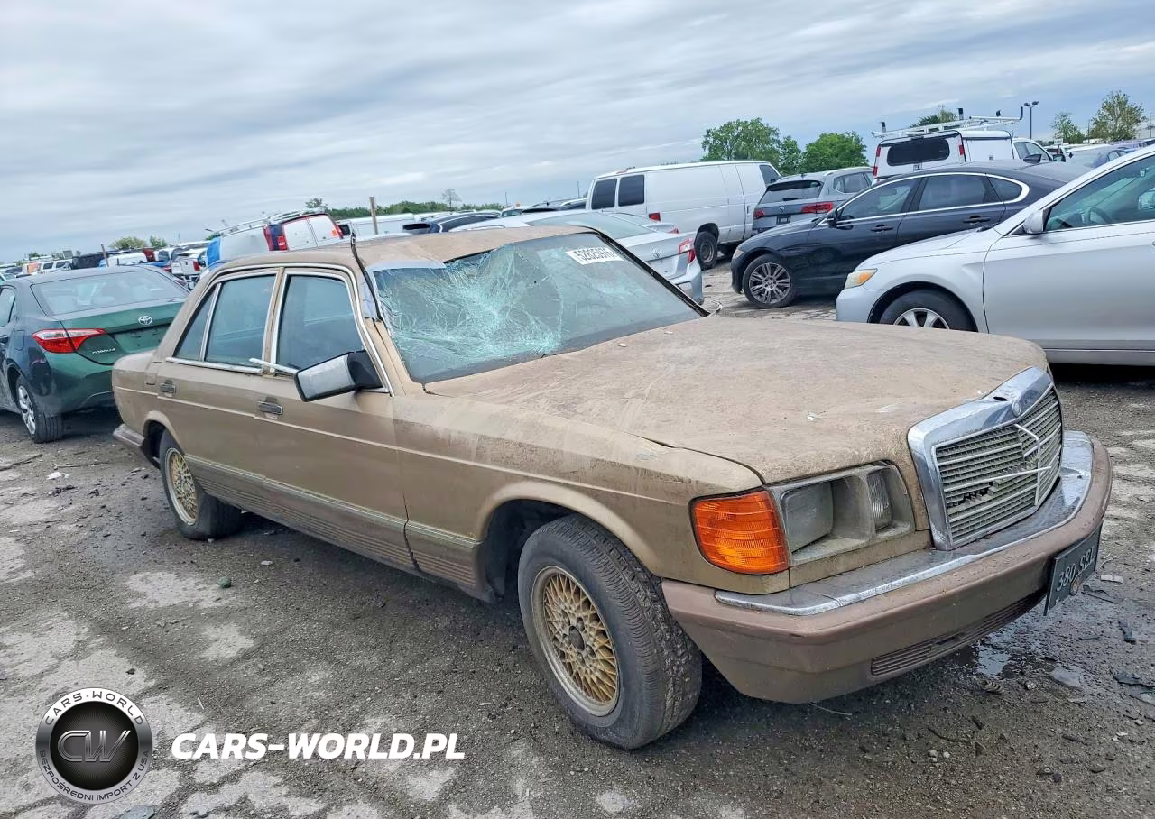 1983 Mercedes-Benz 380 Sel VIN:WDBCA33A7DB044151 - 4