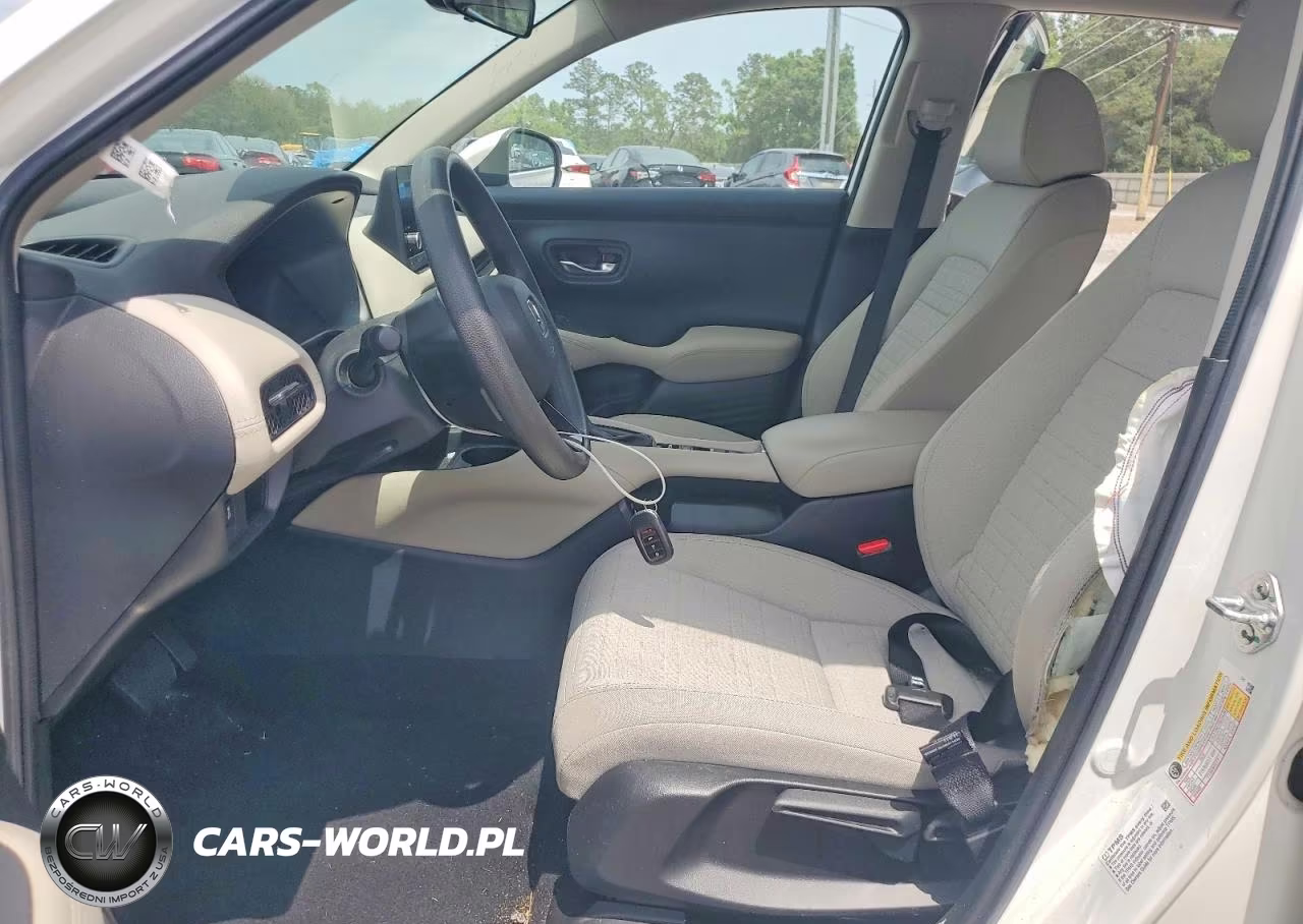 2024 Honda Hr-V Lx VIN:3CZRZ1H34RM739748 - 7
