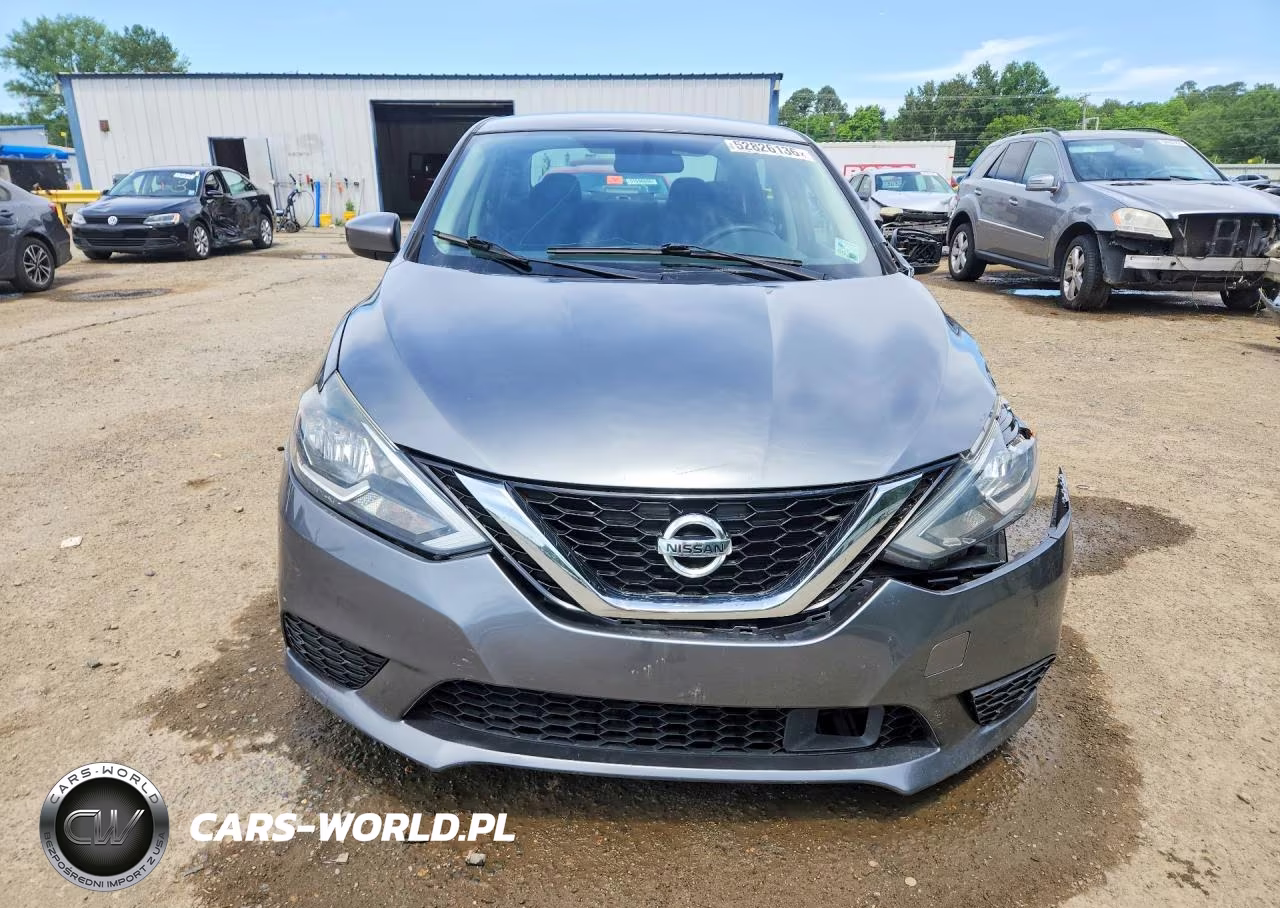 2018 Nissan Sentra S VIN:3N1AB7AP7JY204842 - 5