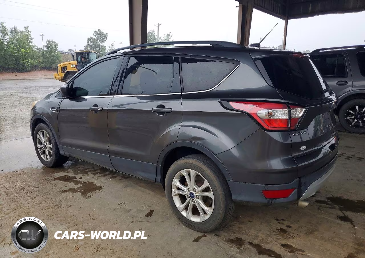 2018 Ford Escape Se VIN:1FMCU9GD0JUA43757 - 2