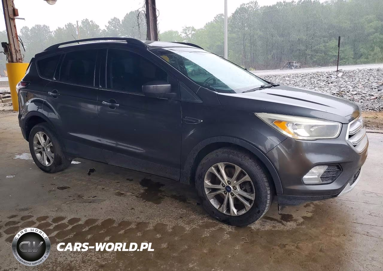 2018 Ford Escape Se VIN:1FMCU9GD0JUA43757 - 4