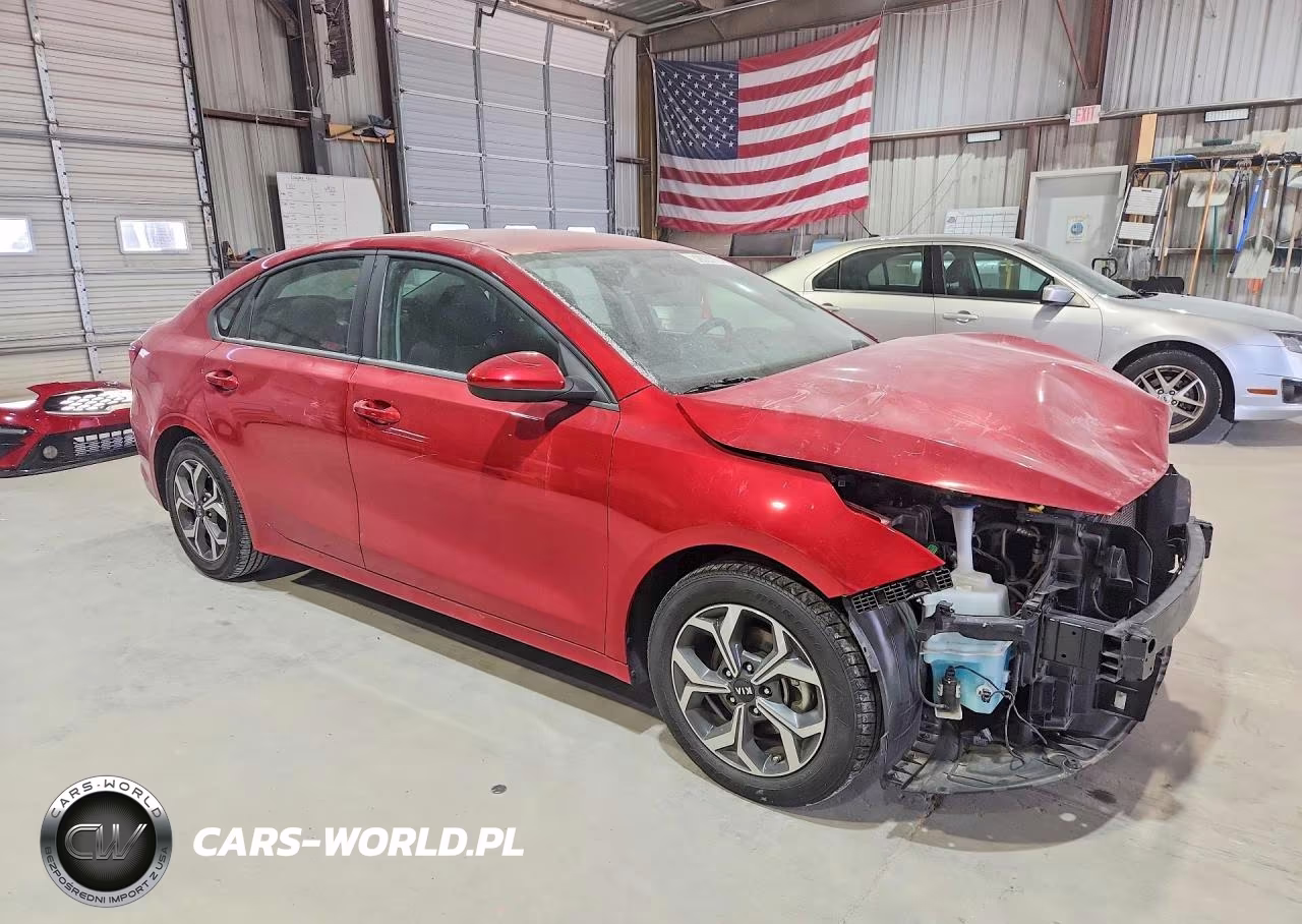 2021 Kia Forte Lxs VIN:3KPF24AD1ME412129 - 4