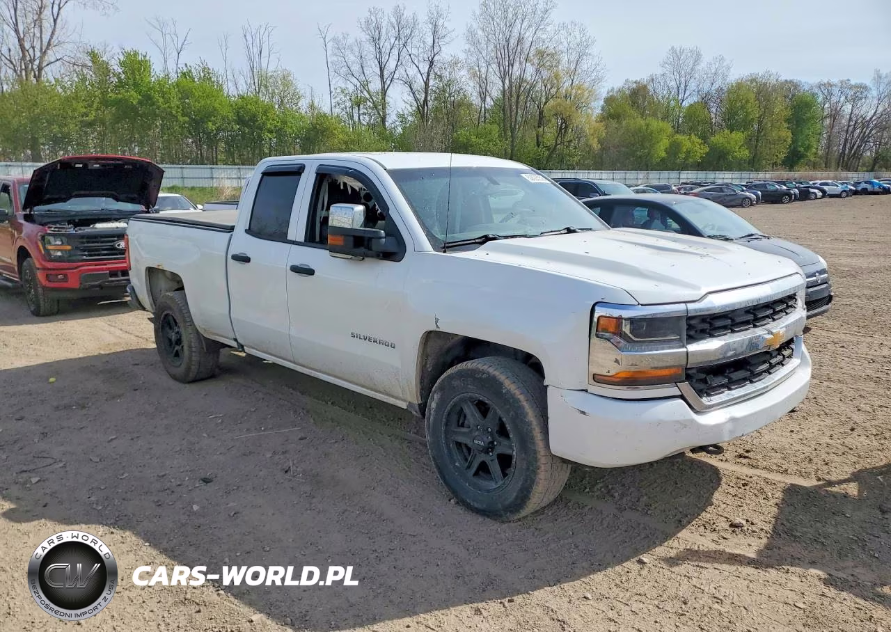 2016 Chevrolet Silverado K1500 VIN:1GCVKNEC5GZ388106 - 4