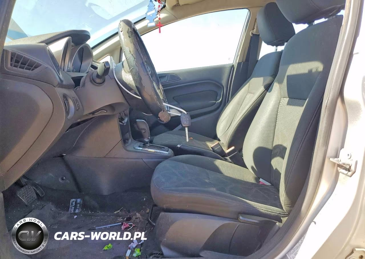 2011 Ford Fiesta Se VIN:3FADP4EJ7BM135617 - 7