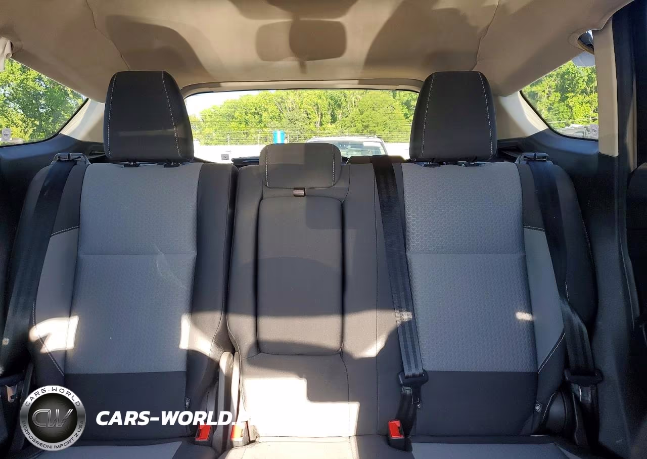 2017 Ford Escape Se VIN:1FMCU0GD4HUE65830 - 10