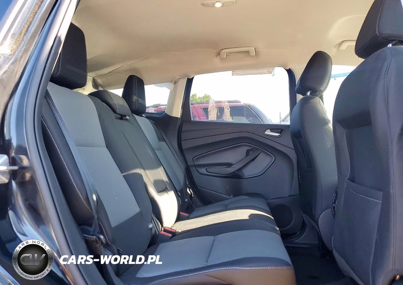 2017 Ford Escape Se VIN:1FMCU0GD4HUE65830 - 11
