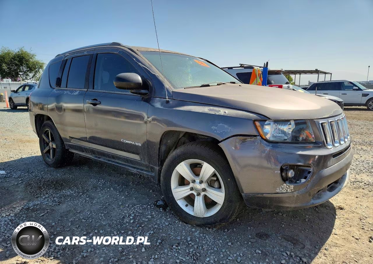 2017 Jeep Compass Sport VIN:1C4NJDBB4HD142901 - 4