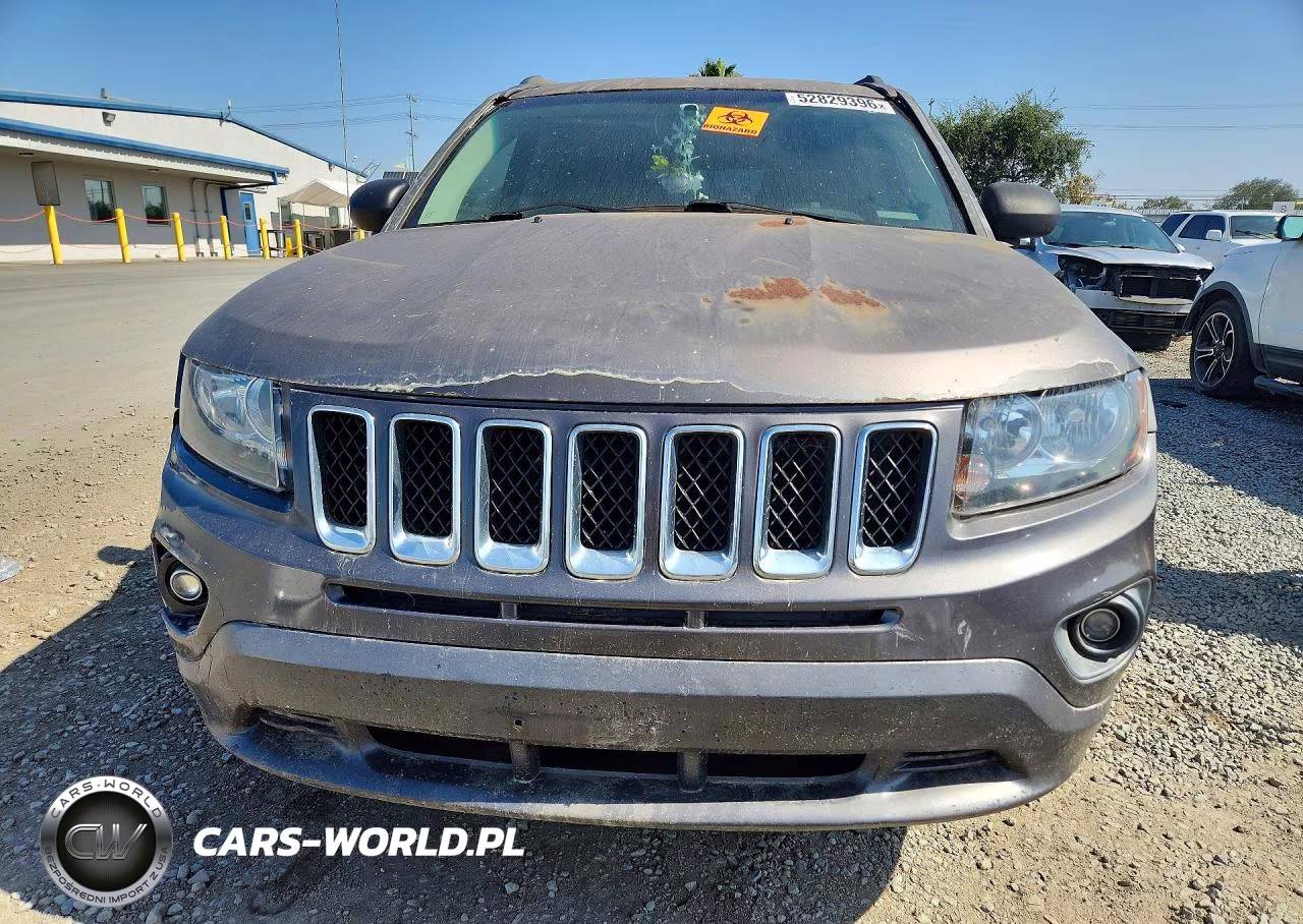 2017 Jeep Compass Sport VIN:1C4NJDBB4HD142901 - 5