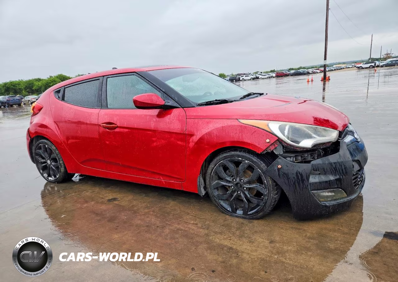 2012 Hyundai Veloster VIN:KMHTC6AD0CU061270 - 4