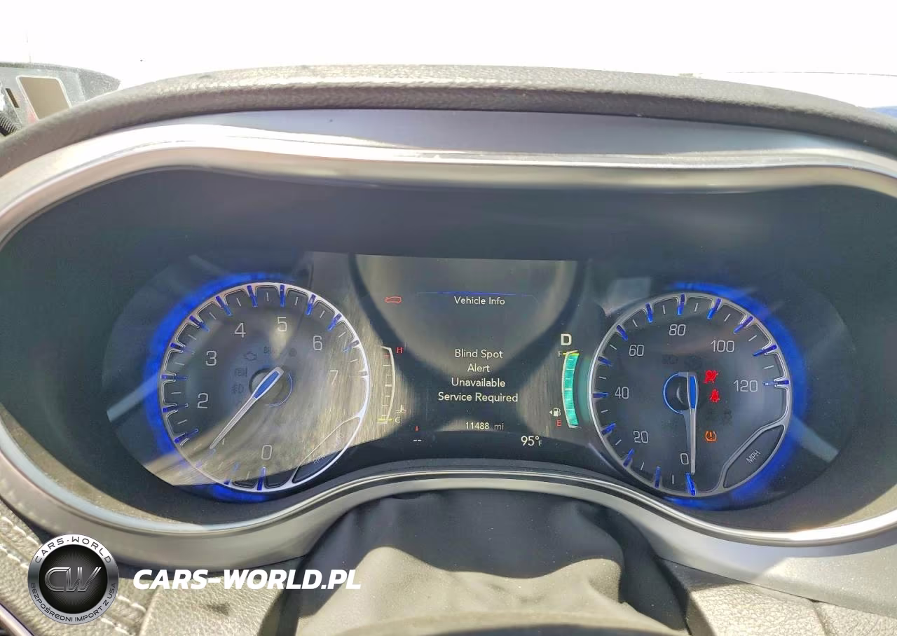 2026 Chrysler Pacifica Limited VIN:2C4RC1GG4TR193058 - 9