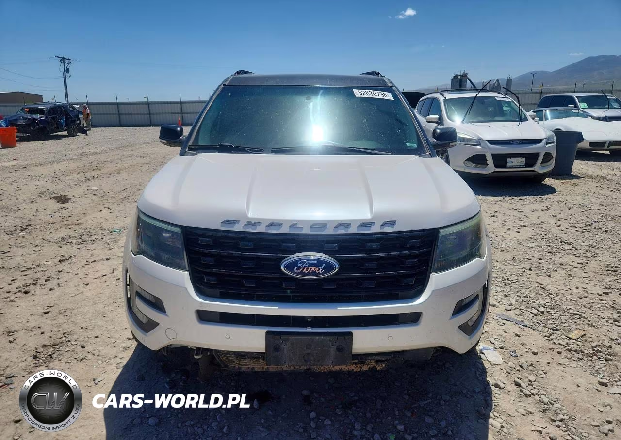 2017 Ford Explorer Sport VIN:1FM5K8GT9HGA93548 - 5