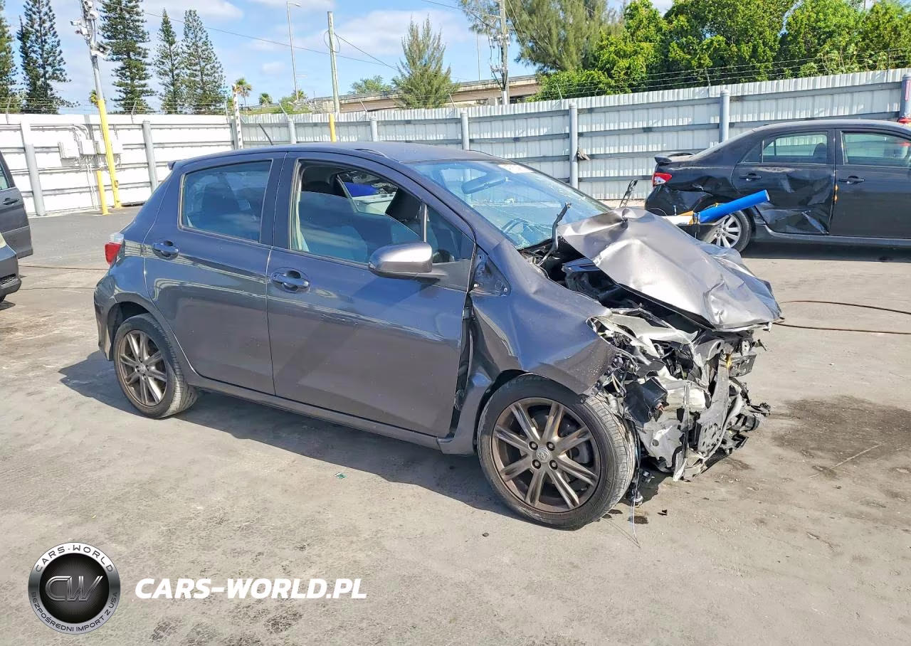 2014 Toyota Yaris 5-Door Se VIN:JTDKTUD34ED581420 - 4