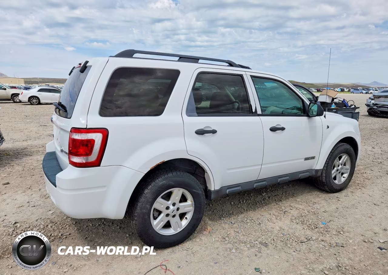 2008 Ford Escape VIN:1FMCU59H48KA17046 - 3