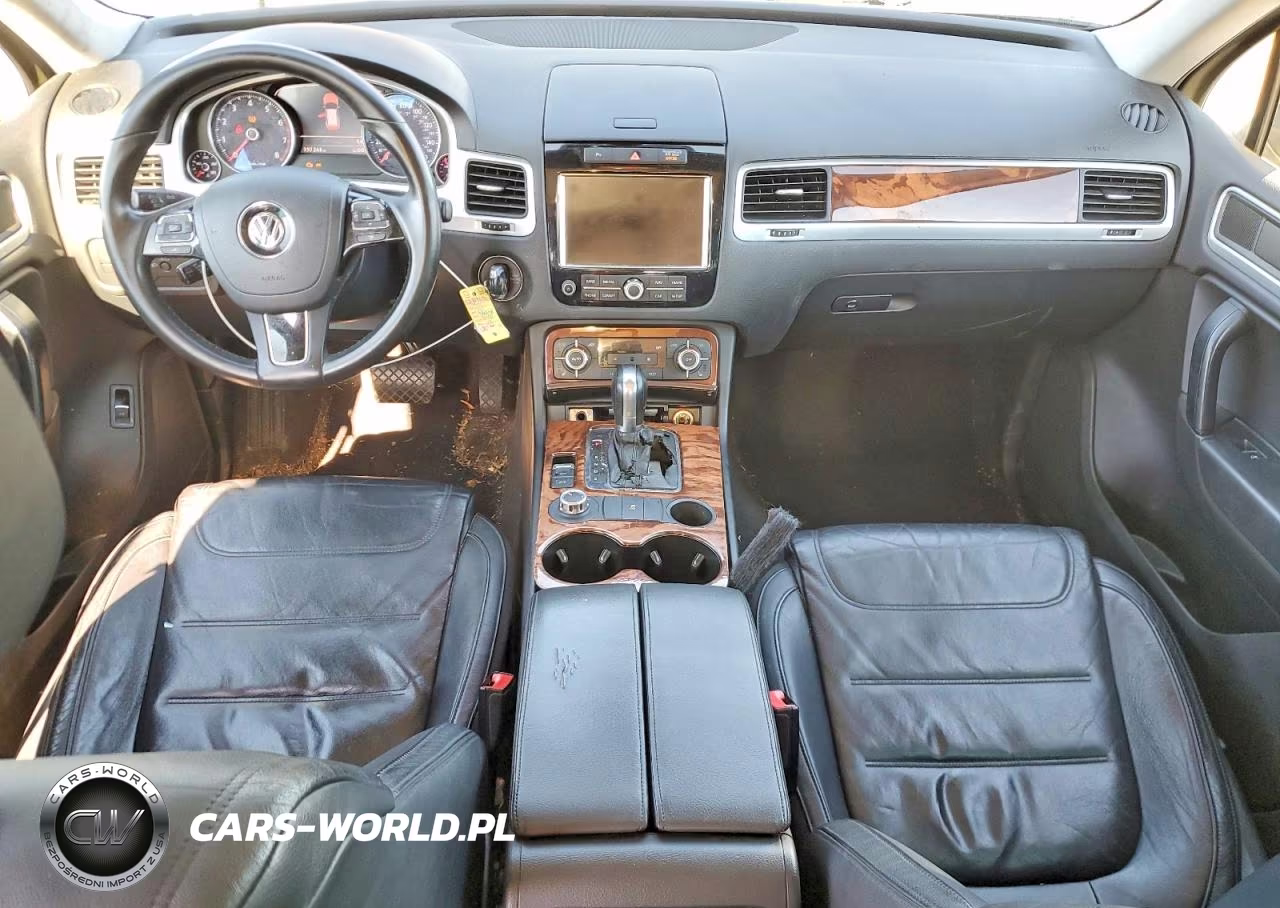 2011 Volkswagen Touareg V6 VIN:WVGFF9BP5BD006746 - 8