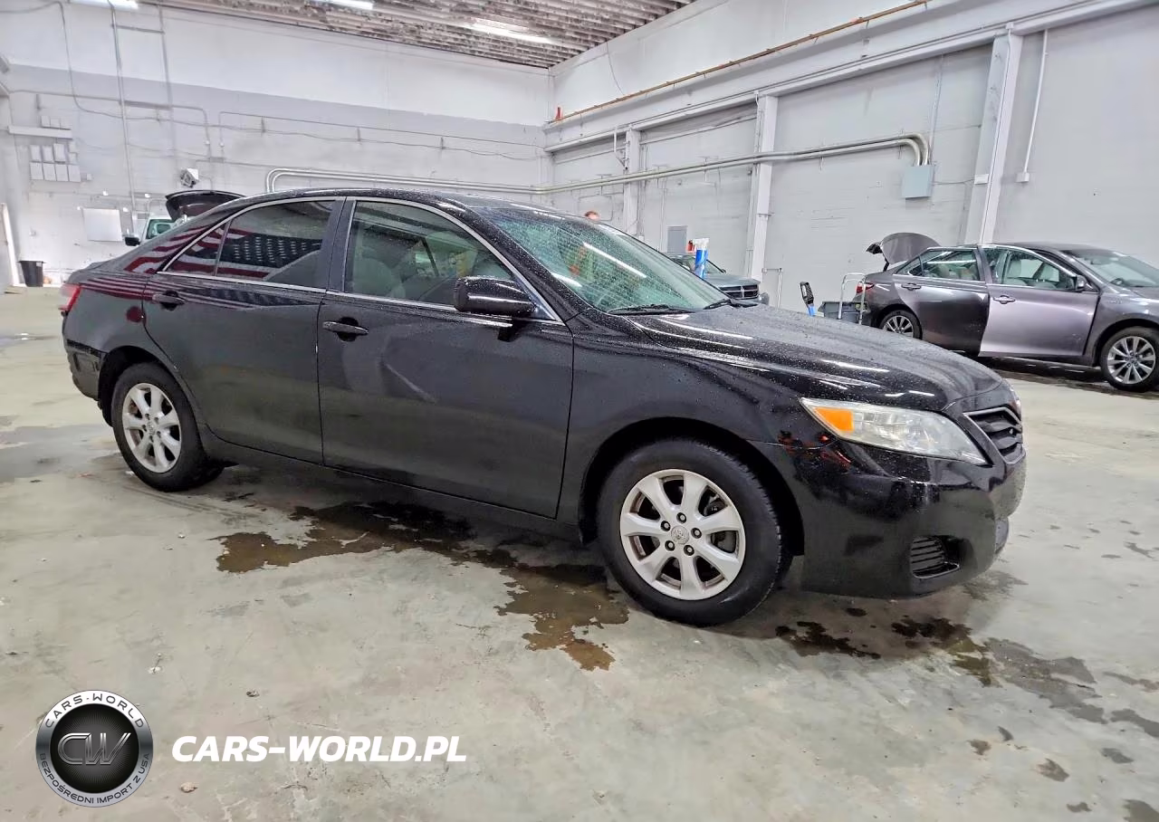 2011 Toyota Camry Le VIN:4T1BF3EK3BU154213 - 4