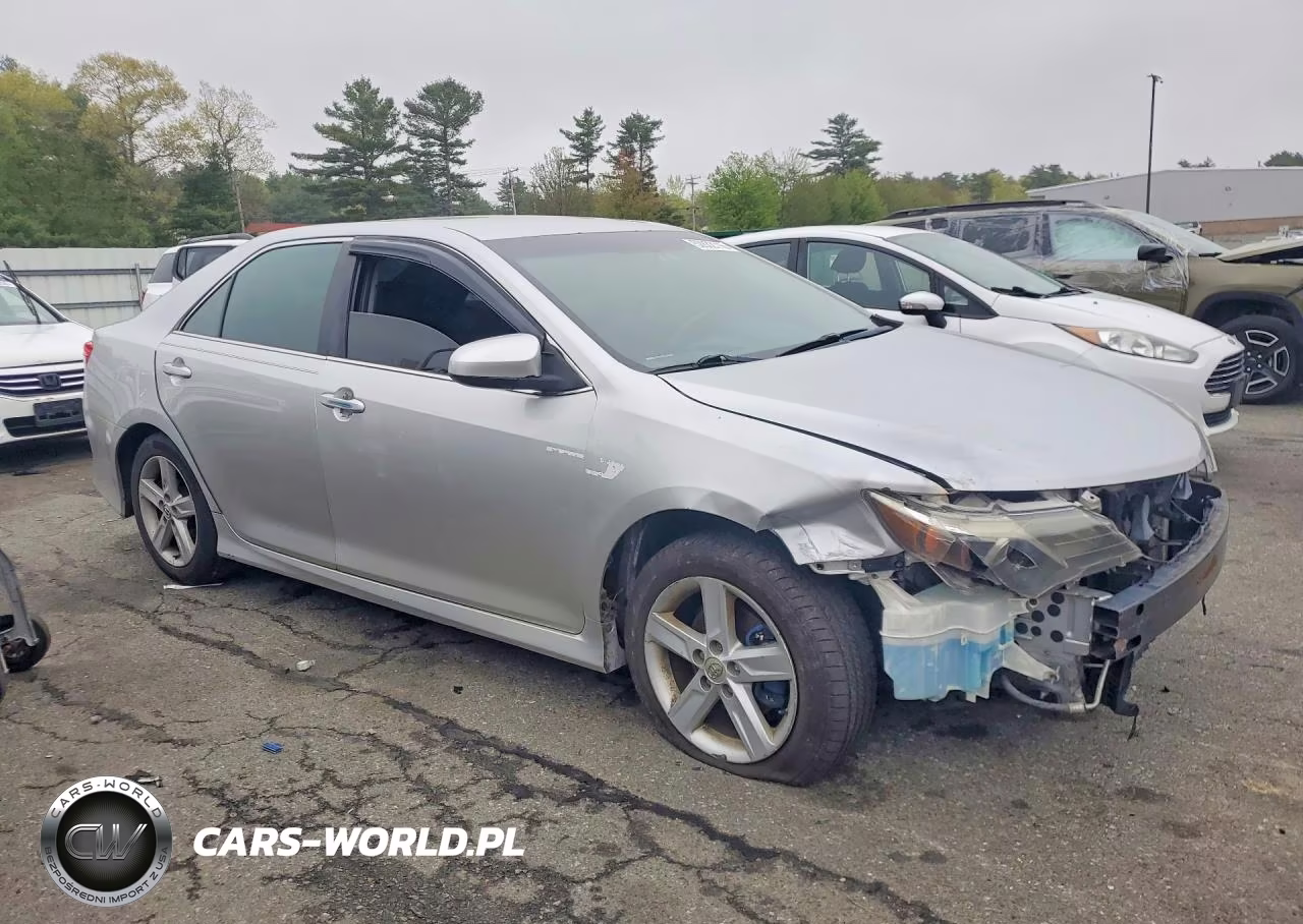 2014 Toyota Camry Se VIN:4T1BF1FK9EU768495 - 4