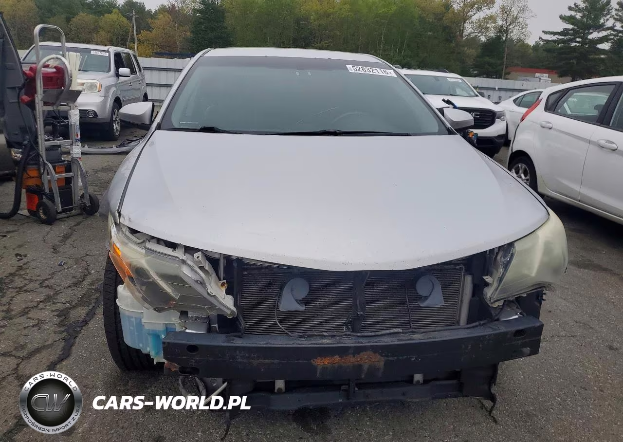 2014 Toyota Camry Se VIN:4T1BF1FK9EU768495 - 5