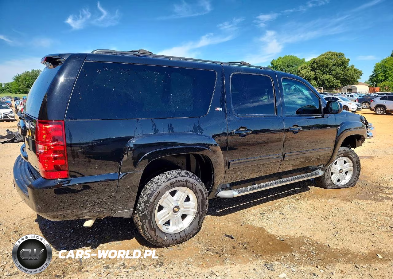 2011 Chevrolet Suburban K1500 Lt VIN:1GNSKJE37BR188971 - 3
