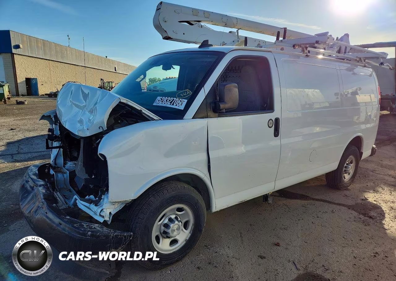 2019 Chevrolet Express G2500