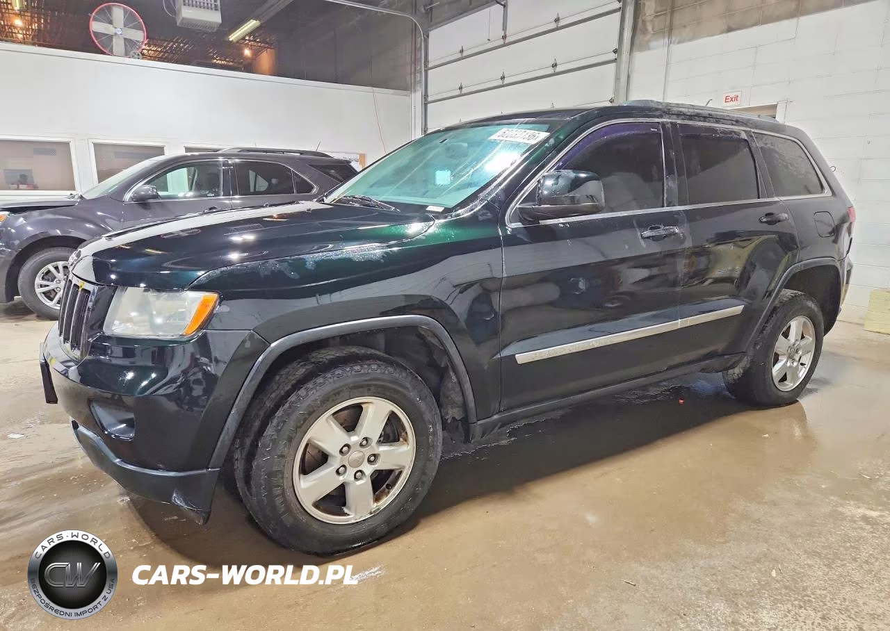 2013 Jeep Grand Cherokee Laredo – zdjęcie 1 z 13