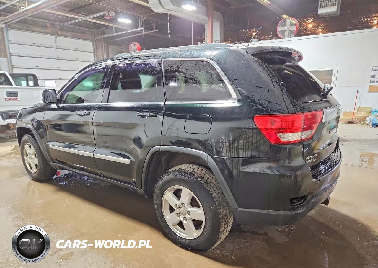 2013 Jeep Grand Cherokee Laredo VIN:1C4RJFAG0DC639891 - 2