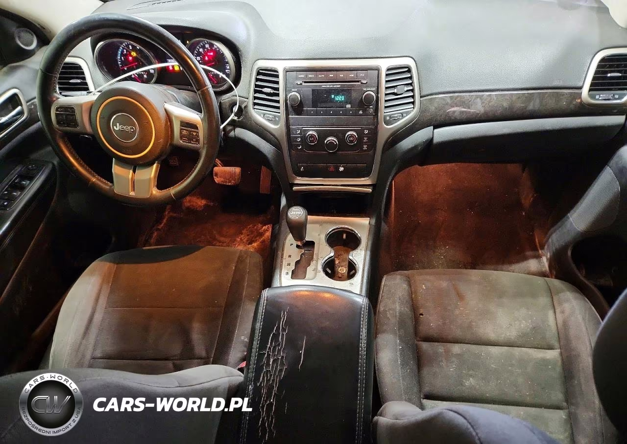 2013 Jeep Grand Cherokee Laredo VIN:1C4RJFAG0DC639891 - 8
