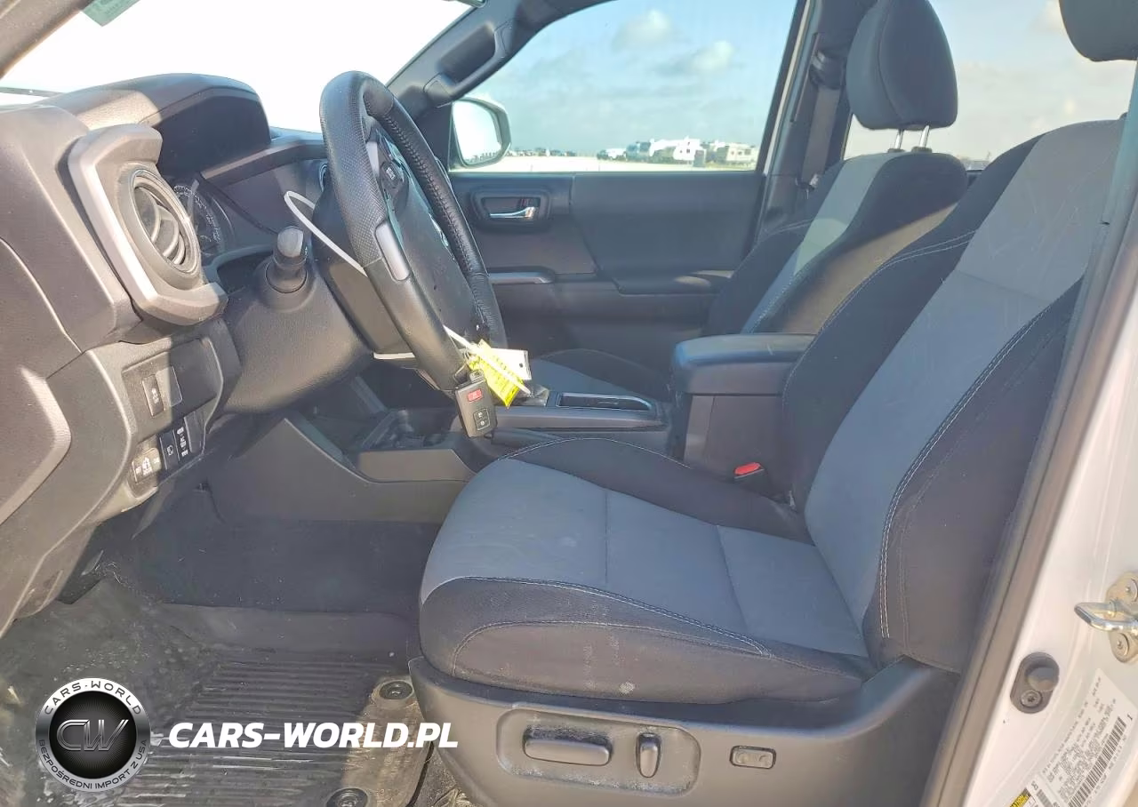 2021 Toyota Tacoma Trd Off-Road VIN:5TFCZ5AN9MX244415 - 7