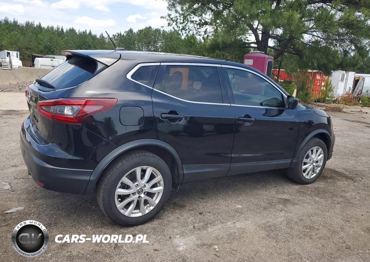 2021 Nissan Rogue Sport S VIN:JN1BJ1AV6MW560987 - 3
