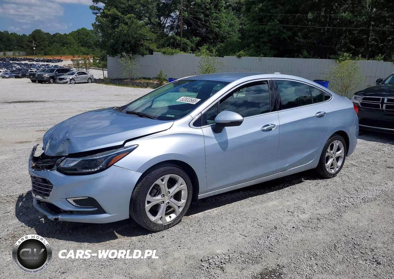 2017 Chevrolet Cruze Premier – zdjęcie 1 z 12