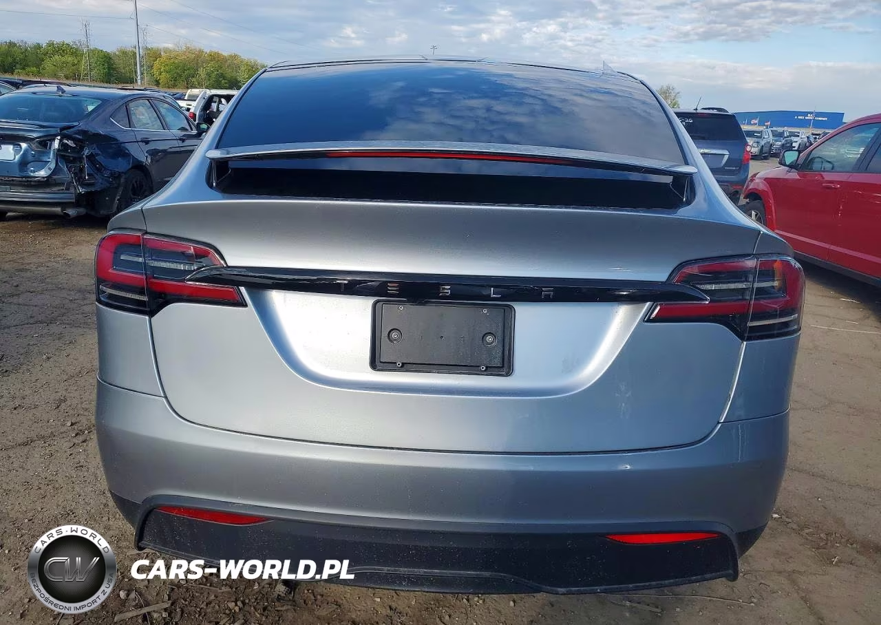 2025 Tesla Model X VIN:7SAXCDE59SF461397 - 6