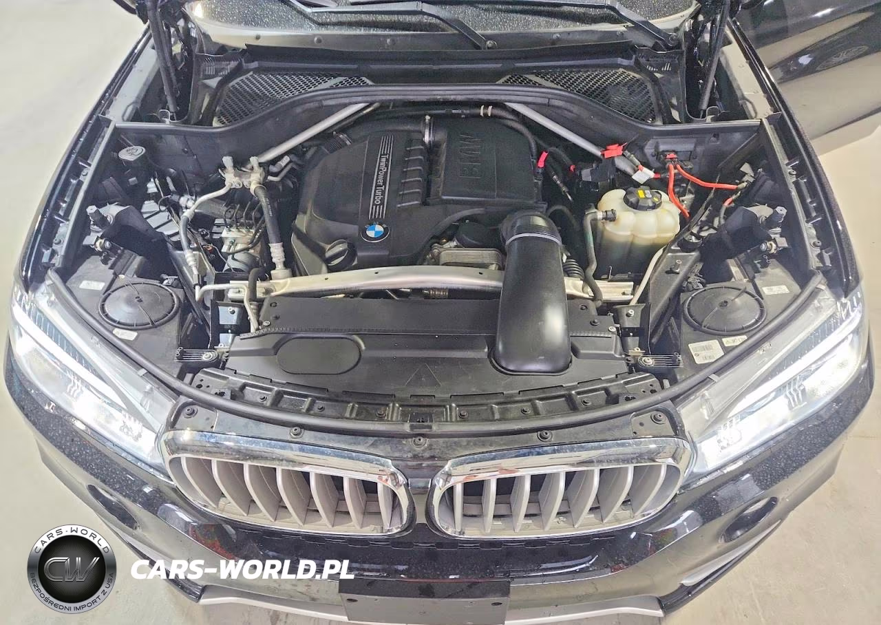 2018 BMW X5 xDrive35I VIN:5UXKR0C54JL070203 - 12
