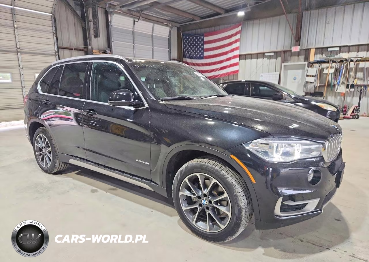2018 BMW X5 xDrive35I VIN:5UXKR0C54JL070203 - 4