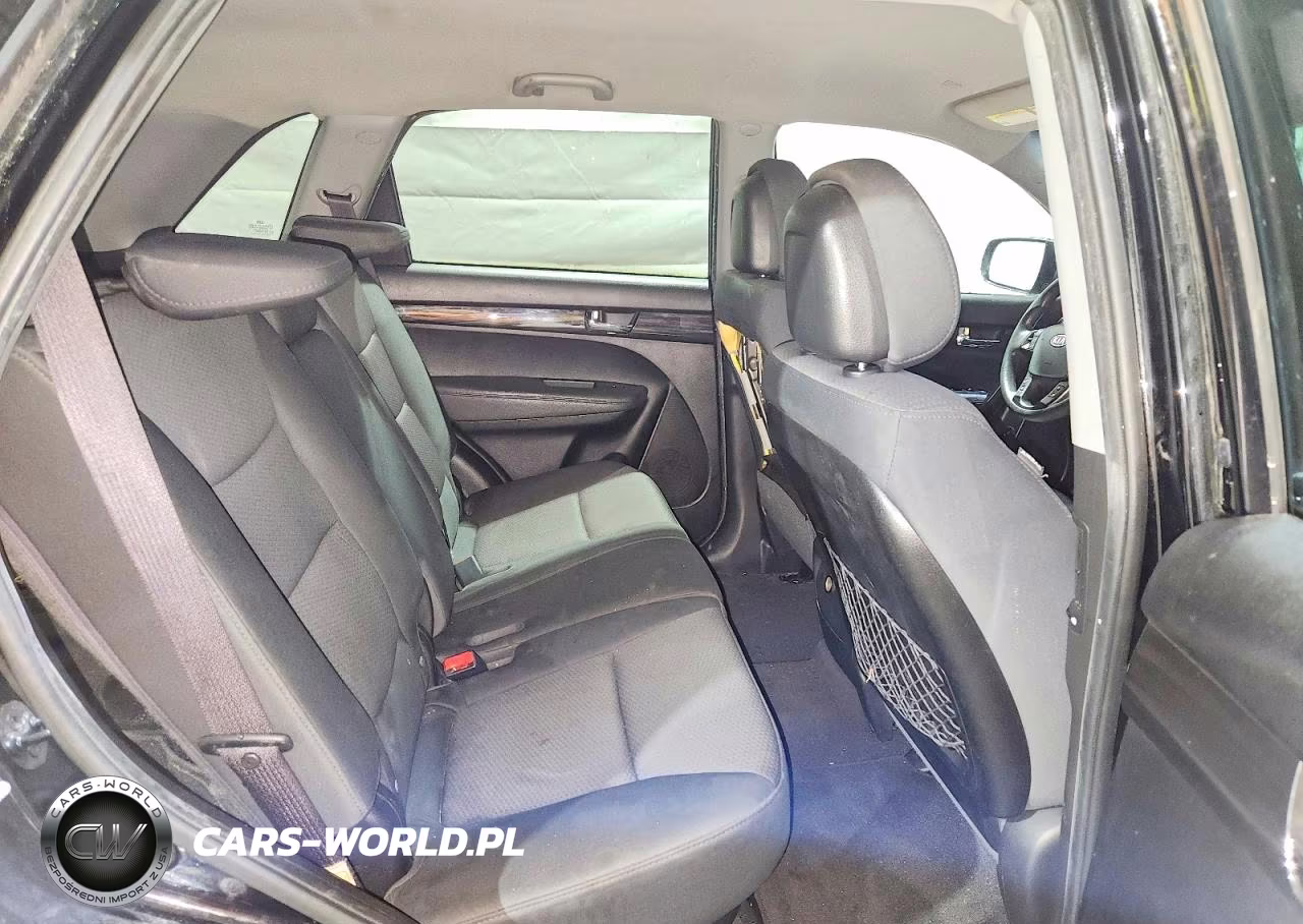 2012 Kia Sorento Lx VIN:5XYKT4A62CG197049 - 11