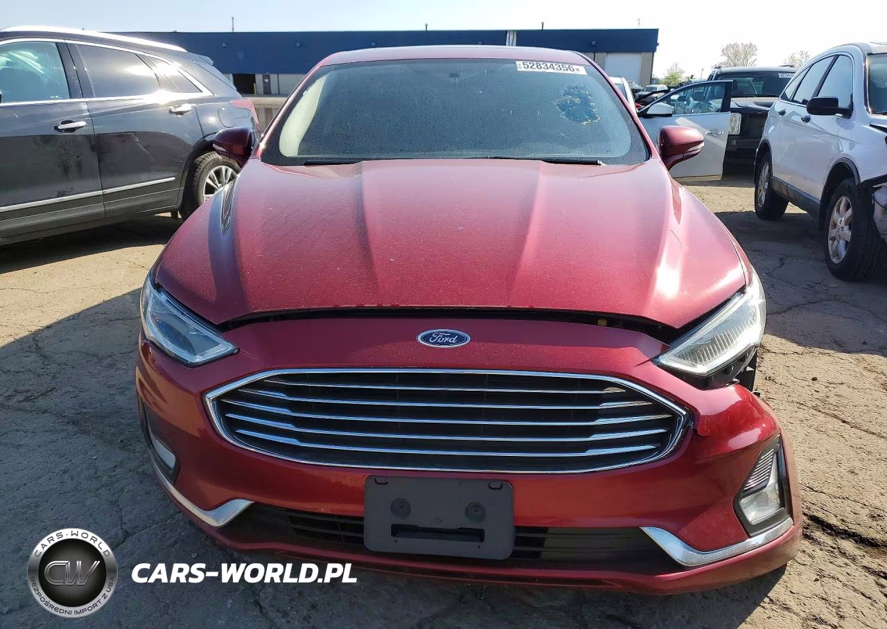 2019 Ford Fusion Titanium VIN:3FA6P0D9XKR184662 - 5