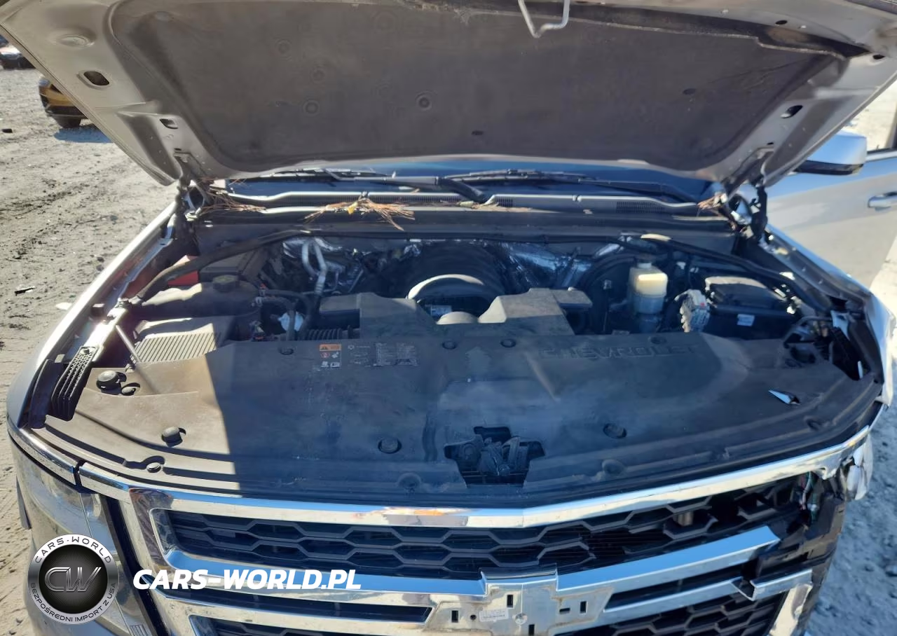 2015 Chevrolet Suburban C1500 Ls VIN:1GNSCHKC2FR665709 - 12