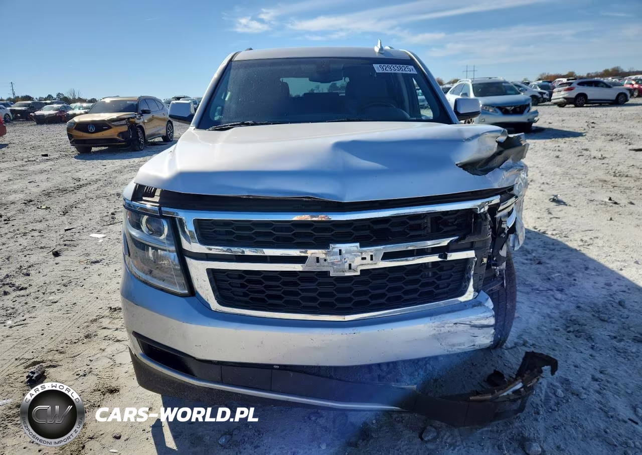 2015 Chevrolet Suburban C1500 Ls VIN:1GNSCHKC2FR665709 - 5