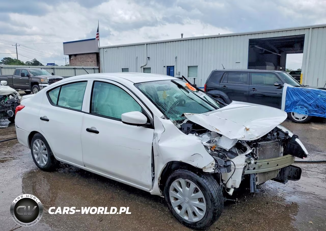 2019 Nissan Versa S Plus VIN:3N1CN7AP4KL814731 - 4