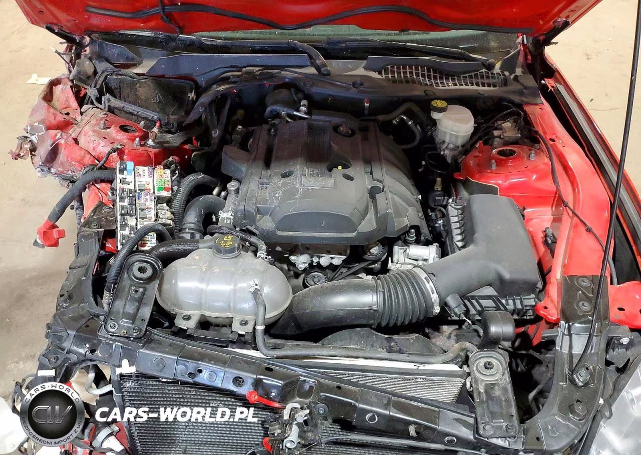 2020 Ford Mustang VIN:1FA6P8THXL5111643 - 11