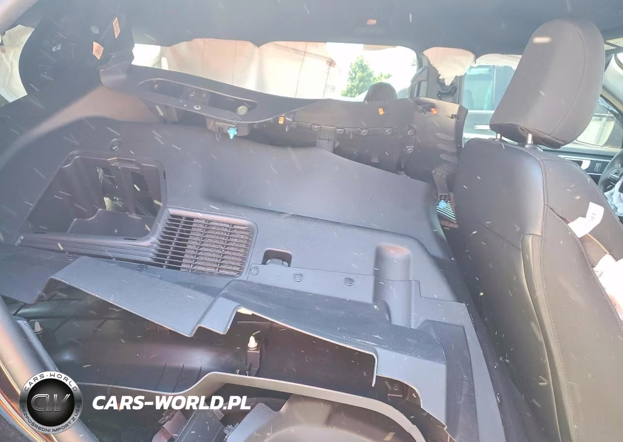 2025 Ford Explorer Police Interceptor VIN:1FM5K8AC1SGB55766 - 11