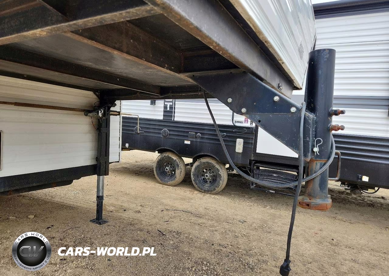 1996 Kit Sportsmaster Camper VIN:1KS268F23TD923557 - 8