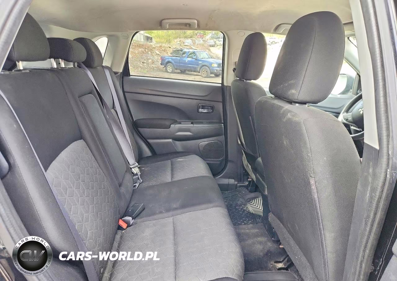 2020 Mitsubishi Outlander Sport Es VIN:JA4AP3AU7LU012852 - 11
