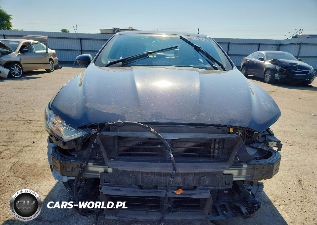 2017 Ford Fusion Se VIN:3FA6P0H79HR180569 - 5